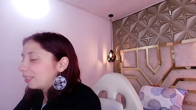 stephaniesun  online show from 05-18-26, 01:05
