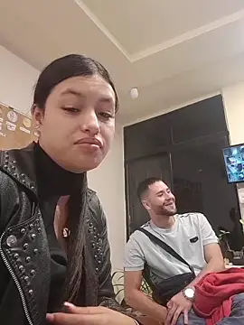 AMY AND ANDY online show from 06-07-26, 03:12