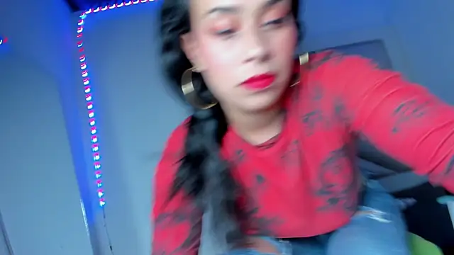 Valentina js online show from 06-24-26, 08:17