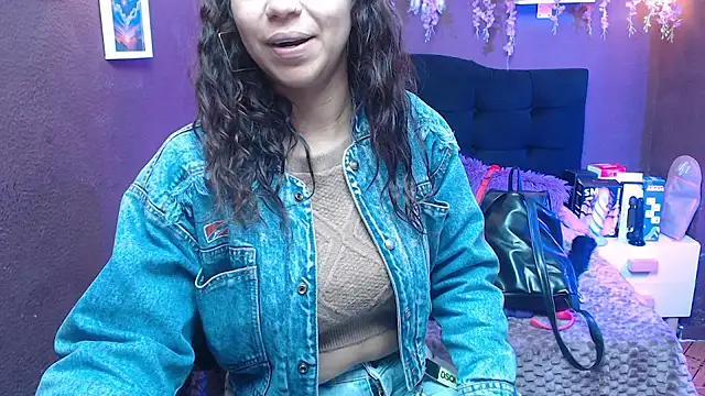 Snapshot of monik299 chatting on 05-21-26, 01:08 monik299 online show from 05-21-26, 01:08