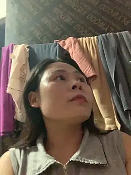 Snapshot of Helen-baby chatting on 04-28-26, 04:28 Helen-baby online show from 04-28-26, 04:28