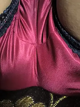 Snapshot of Pinki_Chopra chatting on 05-17-26, 04:51 Pinki Chopra online show from 05-17-26, 04:51