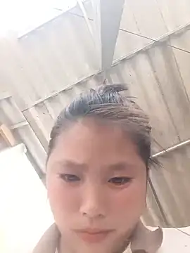 Baby-xinh online show from 04-28-26, 02:27