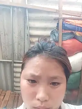 Snapshot of Baby-xinh chatting on 05-07-26, 09:23 Baby-xinh online show from 05-07-26, 09:23