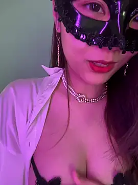 Jessica HW2133 online show from 07-19-26, 06:11