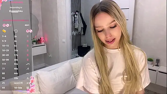 Snapshot of Mooniesiesita chatting on 06-07-26, 02:00 Mooniesiesita online show from 06-07-26, 02:00
