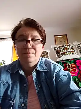 Snapshot of KetQueen101 chatting on 05-01-26, 03:17 KetQueen101 online show from 05-01-26, 03:17