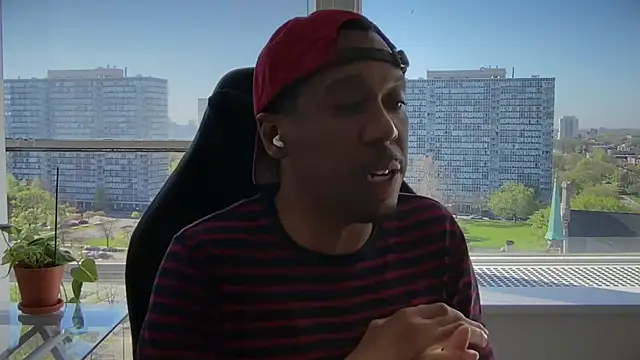 MeechieMoney online show from 04-23-26, 02:19