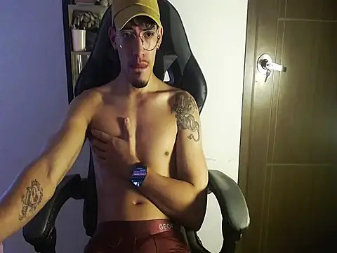 Angel02129 online show from 04-23-26, 04:19