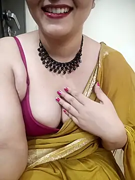 Snapshot of Aayaat__ chatting on 05-28-26, 06:14 Aayaat online show from 05-28-26, 06:14