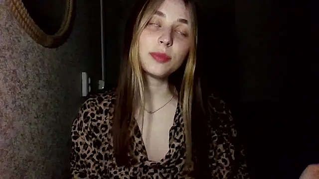 Touch And Run online show from 05-22-26, 07:56