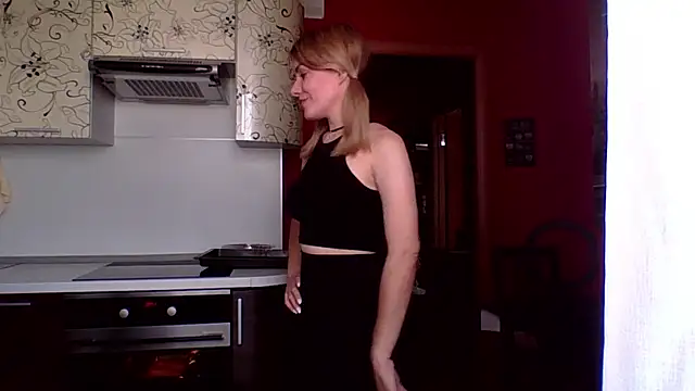 Snapshot of Softy_Aura_ chatting on 06-25-26, 10:20 Softy Aura online show from 06-25-26, 10:20