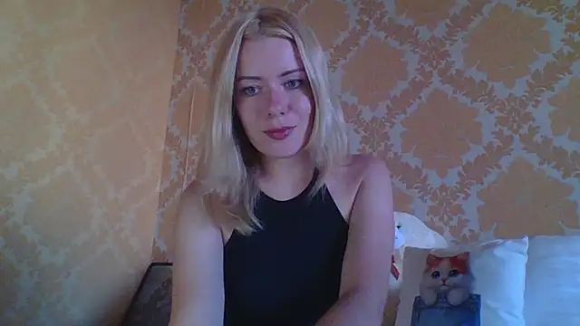 Snapshot of Softy_Aura_ chatting on 07-31-26, 04:26 Softy Aura online show from 07-31-26, 04:26
