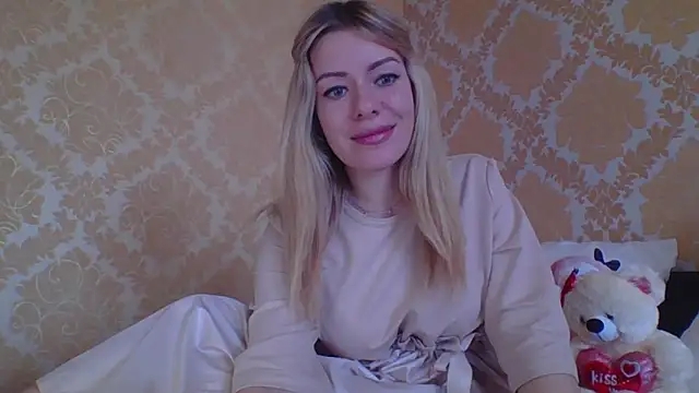 Snapshot of Softy_Aura_ chatting on 06-03-26, 02:33 Softy Aura online show from 06-03-26, 02:33