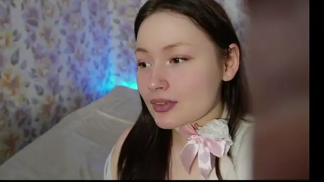 Snapshot of Tendre_Amelia chatting on 06-10-26, 10:16 Tendre Amelia online show from 06-10-26, 10:16