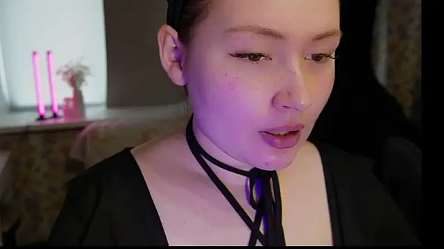 Snapshot of Tendre_Amelia chatting on 06-17-26, 10:36 Tendre Amelia online show from 06-17-26, 10:36