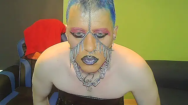 Snapshot of sexyass72 chatting on 06-06-26, 10:31 sexyass72 online show from 06-06-26, 10:31