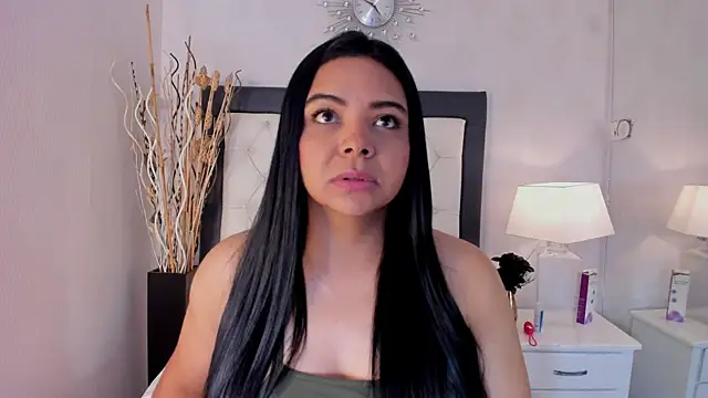 Snapshot of Gaby_Herreraa chatting on 05-21-26, 09:56 Gaby Herreraa online show from 05-21-26, 09:56