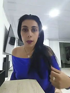 Snapshot of Nyra_Queen chatting on 05-16-26, 02:32 Nyra Queen online show from 05-16-26, 02:32