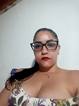Snapshot of anita0123 chatting on 07-02-26, 12:11 anita0123 online show from 07-02-26, 12:11