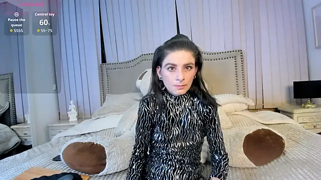 Snapshot of mariana__thompson chatting on 06-26-26, 03:12 mariana thompson online show from 06-26-26, 03:12