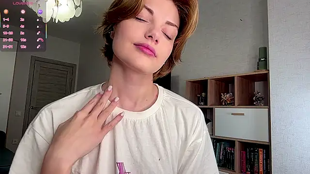 Snapshot of LinaFlamie chatting on 07-24-26, 10:11 LinaFlamie online show from 07-24-26, 10:11