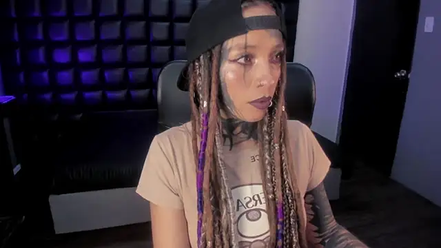 Lucy Doll8 online show from 04-27-26, 08:18