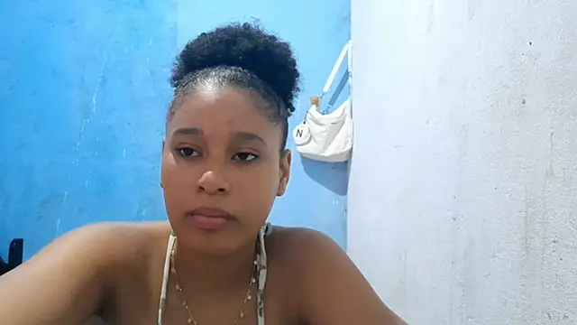 thamiresmiranda online show from 04-28-26, 01:48