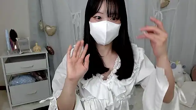 mii  tan online show from 04-29-26, 02:16