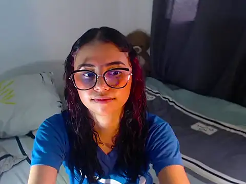 BellaLuxxs online show from 05-02-26, 09:31