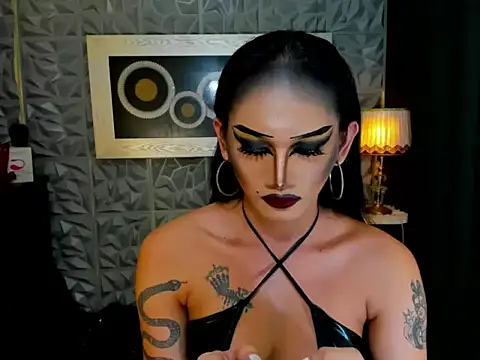 Snapshot of lubottarah chatting on 07-16-26, 08:39 lubottarah online show from 07-16-26, 08:39
