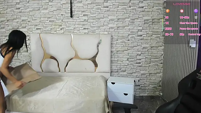 Yenn tay online show from 05-17-26, 12:05