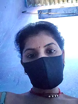 Snapshot of RUHI_1143 chatting on 05-30-26, 06:53 RUHI 1143 online show from 05-30-26, 06:53