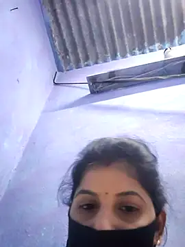 RUHI 1143 online show from 07-13-26, 08:02