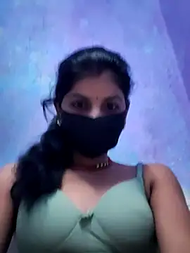 Snapshot of RUHI_1143 chatting on 05-29-26, 06:47 RUHI 1143 online show from 05-29-26, 06:47