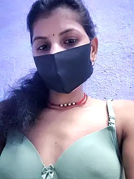 Snapshot of RUHI_1143 chatting on 05-27-26, 05:09 RUHI 1143 online show from 05-27-26, 05:09