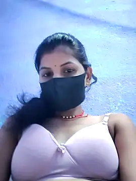 Snapshot of RUHI_1143 chatting on 06-07-26, 06:35 RUHI 1143 online show from 06-07-26, 06:35