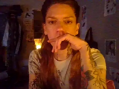 Snapshot of plsmecha chatting on 06-11-26, 05:59 plsmecha online show from 06-11-26, 05:59