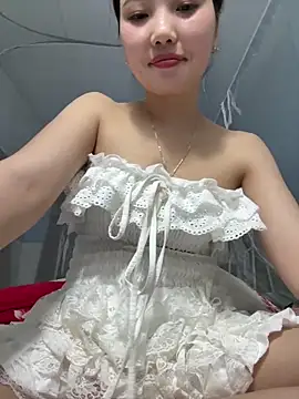 Snapshot of Miu-lete chatting on 05-25-26, 12:59 Miu-lete online show from 05-25-26, 12:59