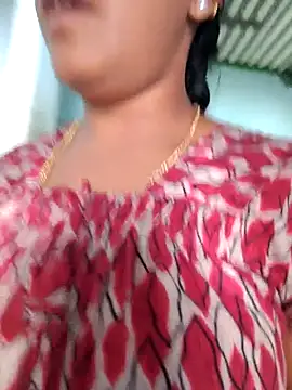 Snapshot of Tamil_Hot_HoneyBee chatting on 07-30-26, 05:06 Tamil Hot HoneyBee online show from 07-30-26, 05:06