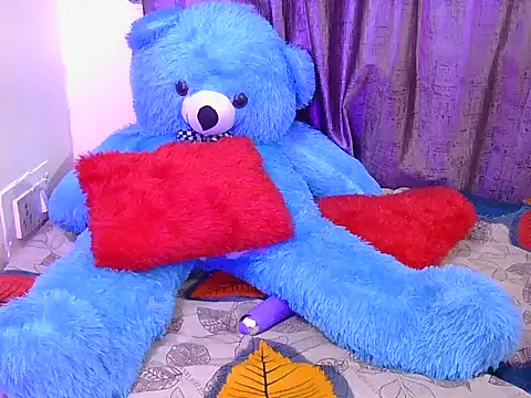 hot-saanvi online show from 07-12-26, 05:41