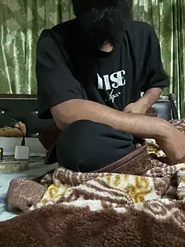 Swaggielicious online show from 04-28-26, 05:45