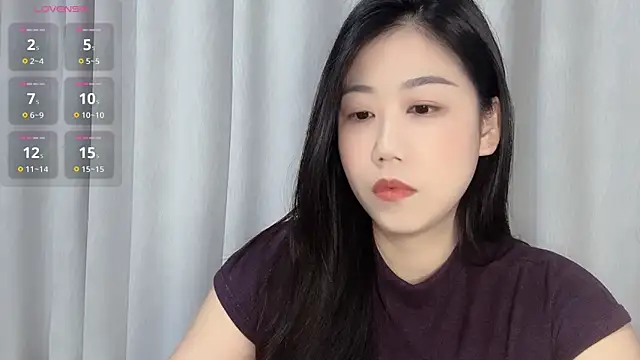 F-Yuwei online show from 04-29-26, 12:31