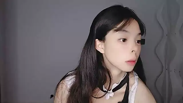 Zhizhi-99 online show from 07-04-26, 04:33