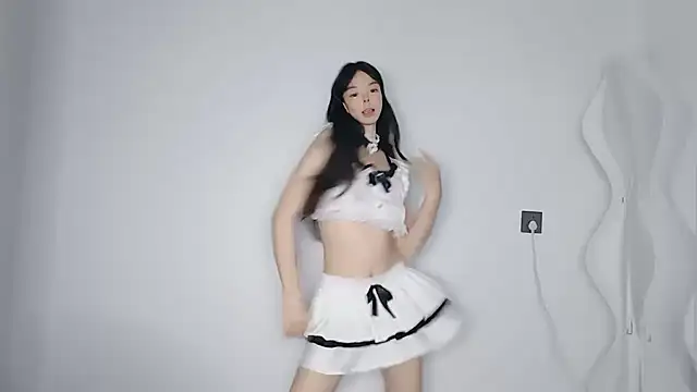 Zhizhi-99 online show from 07-06-26, 05:48