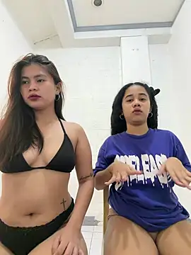 Snapshot of 3mariaspinay69 chatting on 05-23-26, 04:11 3mariaspinay69 online show from 05-23-26, 04:11