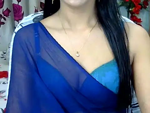 Alina Nur online show from 05-20-26, 07:22