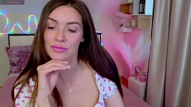 MicheleSantiago online show from 04-28-26, 07:57