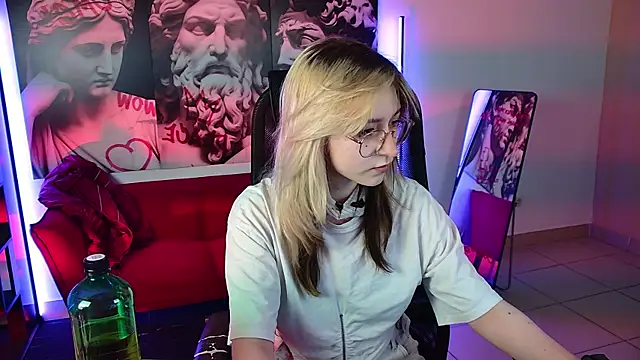 NyxCalderra online show from 06-07-26, 01:33