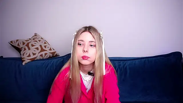 SindyFrierson online show from 05-03-26, 06:29